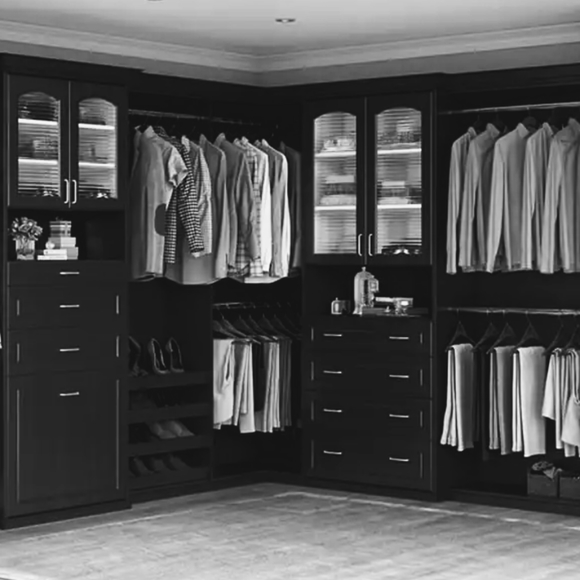 Meet your Posher, Dee J - Picture 1 of 1